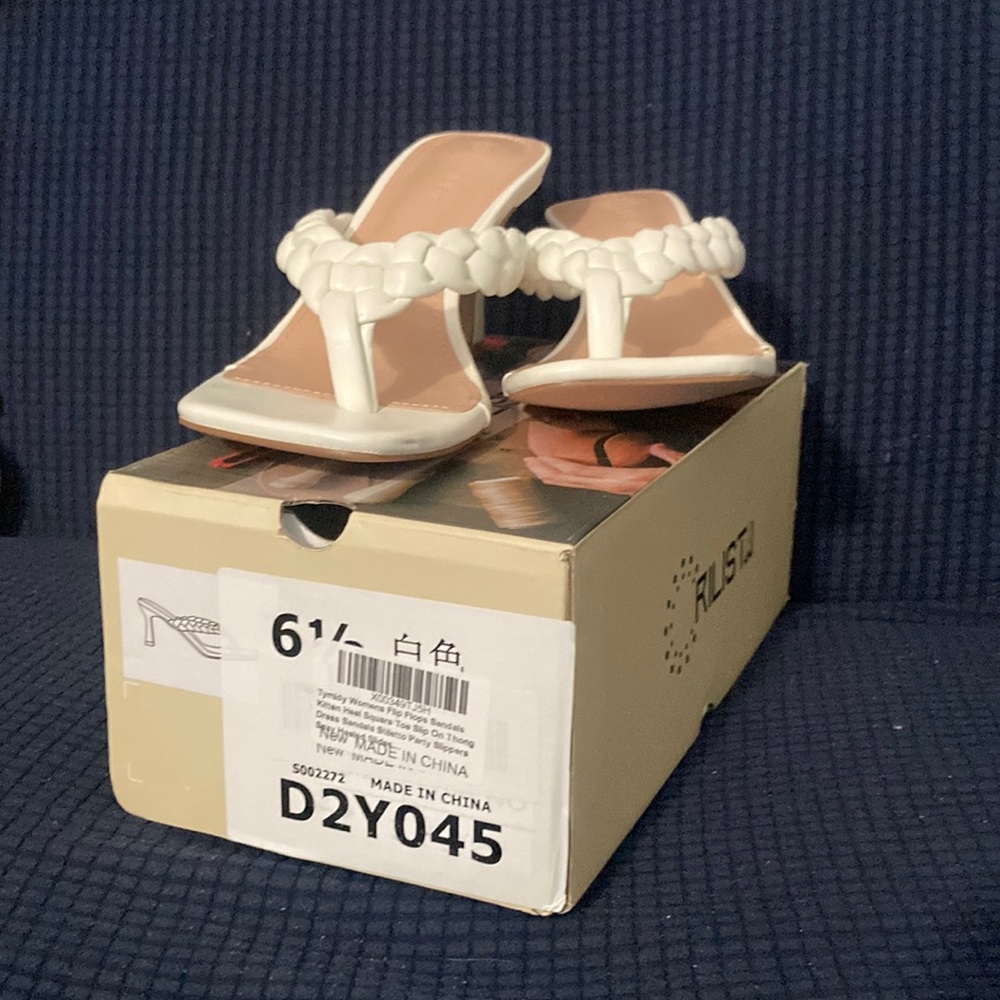 Rilista Flip Flop Sandal Kitten Heels
